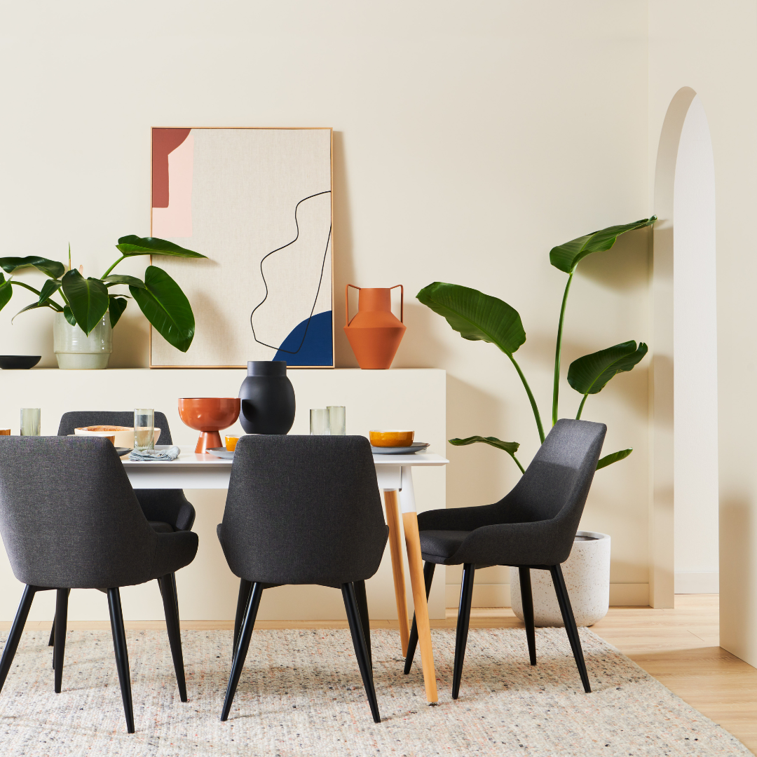 Dining Room table and chairs 